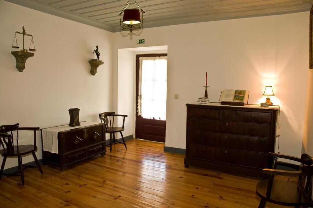 Solar Dos Caldeira E Bourbon Guest House Zebras Exterior photo
